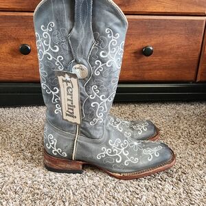Ferrini Women's Gray Embroidered Western Boots